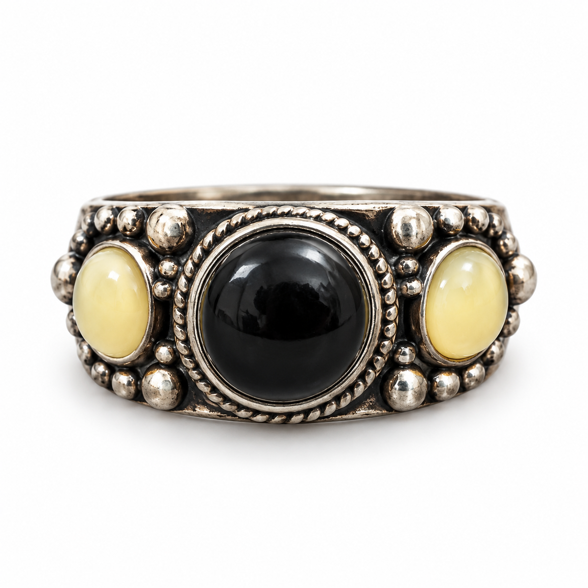 Three Stone Ring With black center
