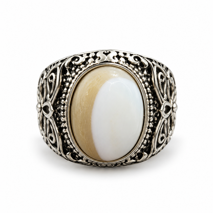 Classic Two-Tone Ring