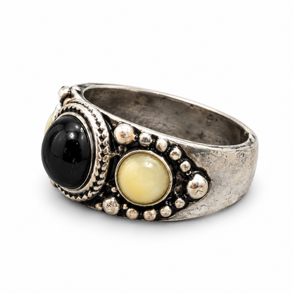 Three Stone Ring With black center