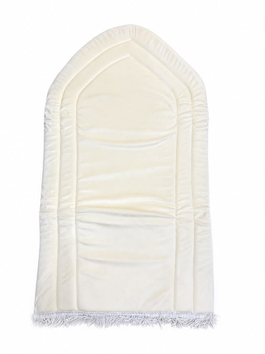 Off-white prayer rug (mihrab design)